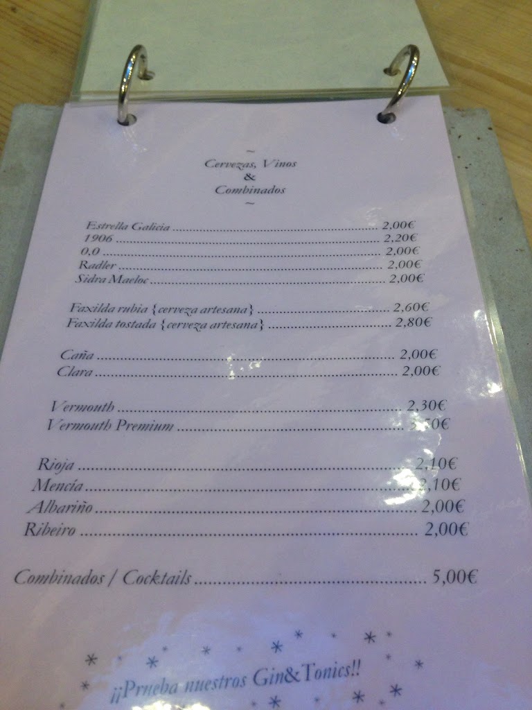 El patio Kinder Bar 16