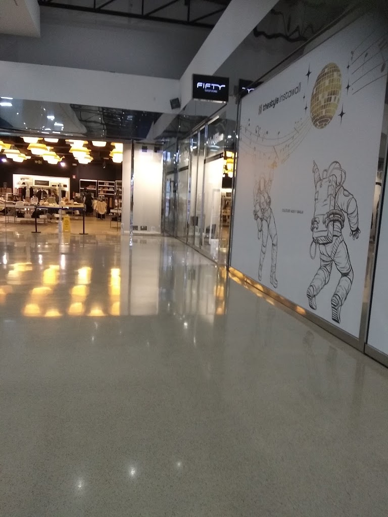 Coruña The Style Outlets 4