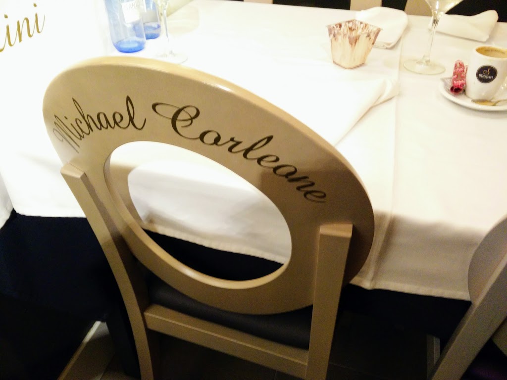 La Mafia se sienta a la mesa 13