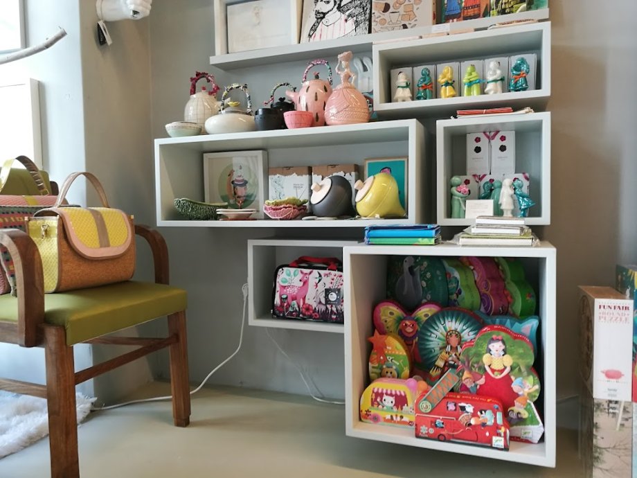 Objectos Misturados - Foto 2