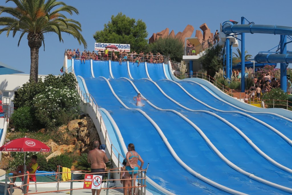 Slide & Splash - Foto 1