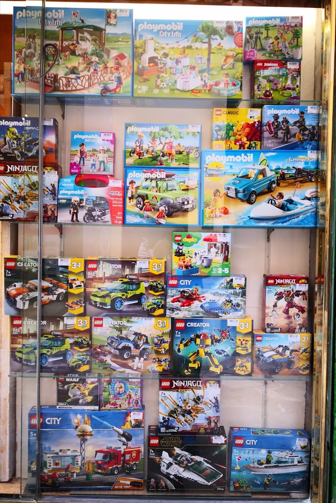 Juguetería La Industrial 9