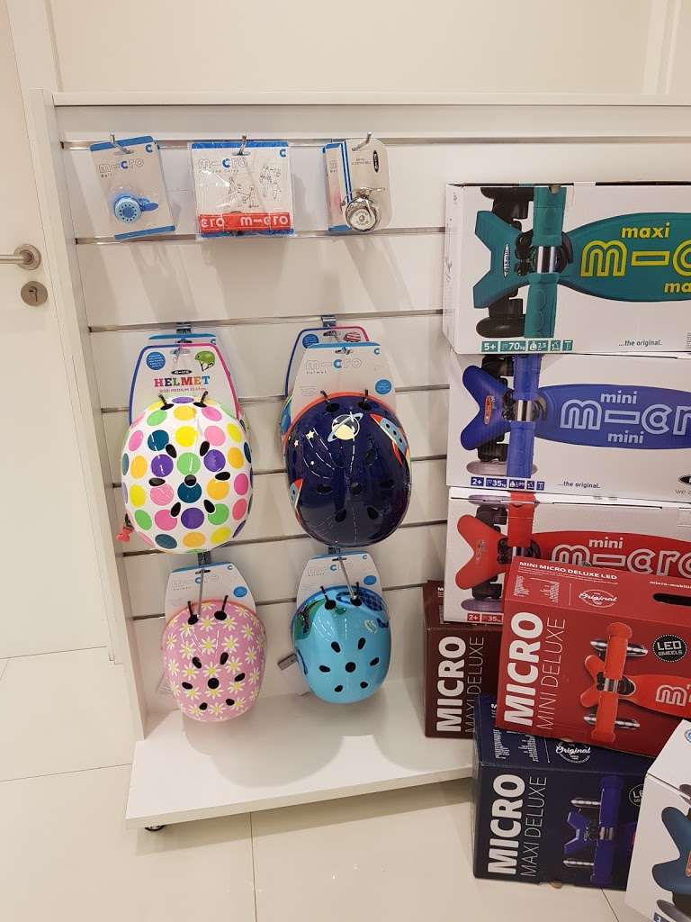 El faro de los tres mundos 4