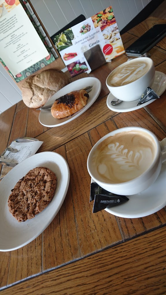 Canela Bakery Coffee 22