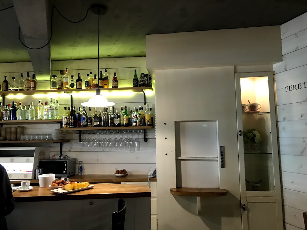 Canela Bakery Coffee 9