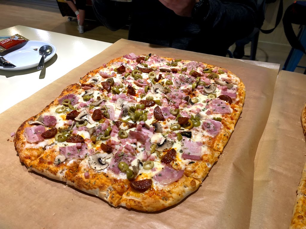 Pizzería&Cerveceria La Nueva Bastilla 1