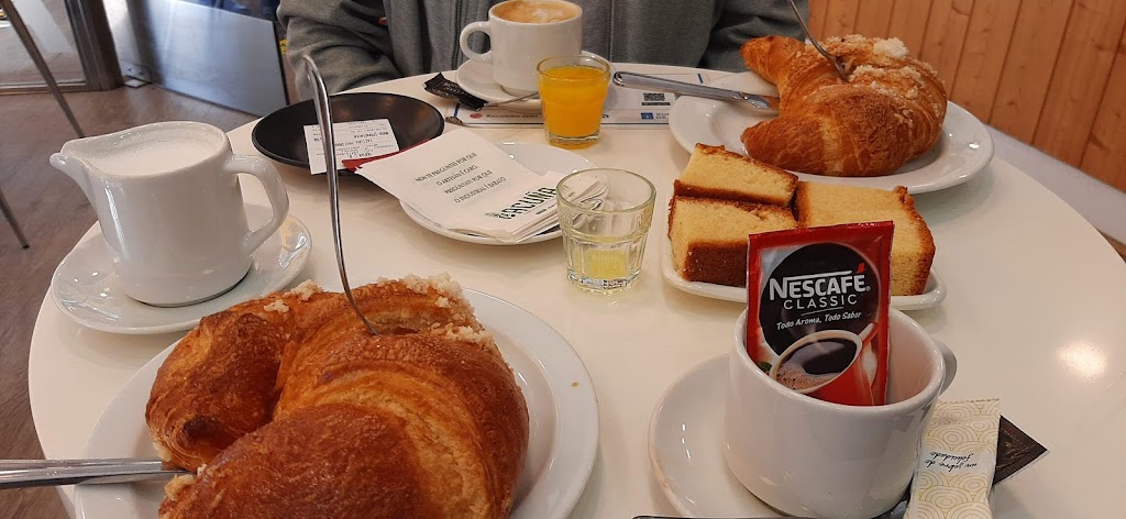 Cafetería Panadería Acuña - Foto 1