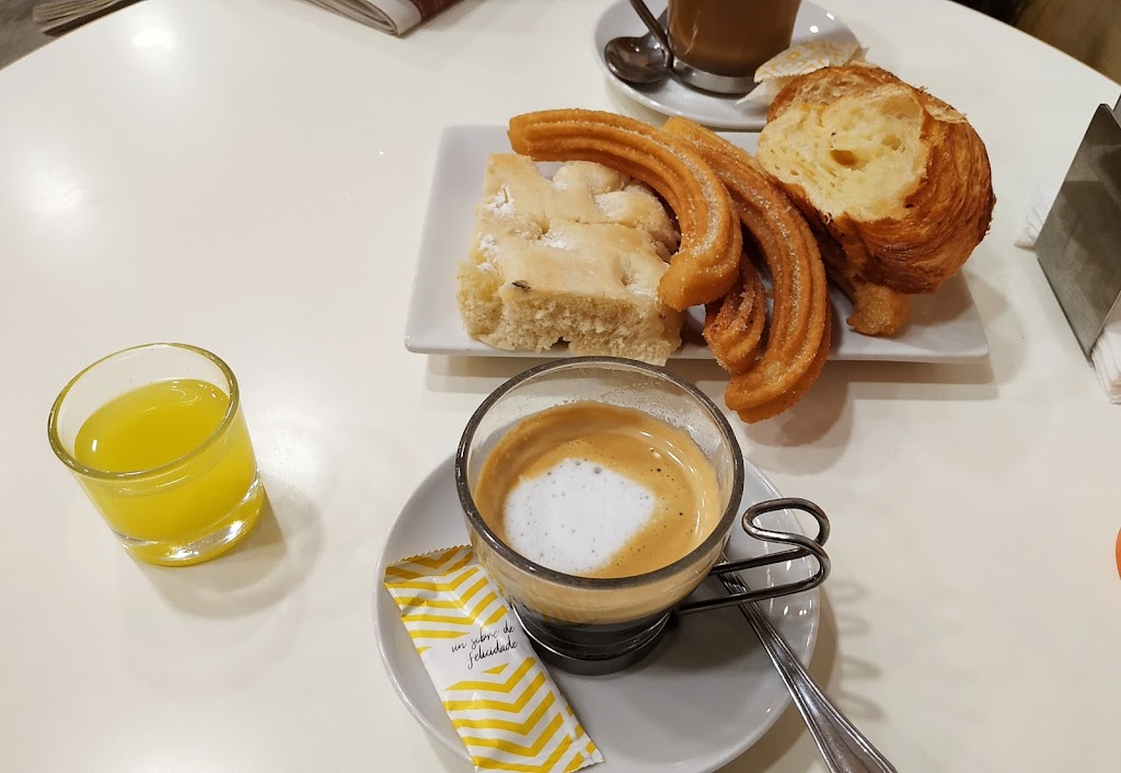 Cafetería Panadería Acuña - Foto 1