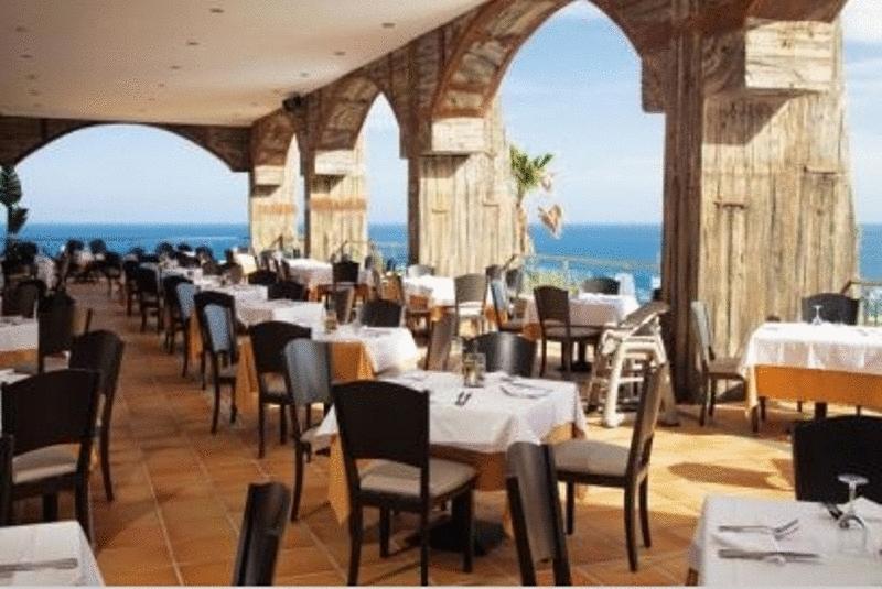 Holiday World Polynesia Hotel - Foto 1