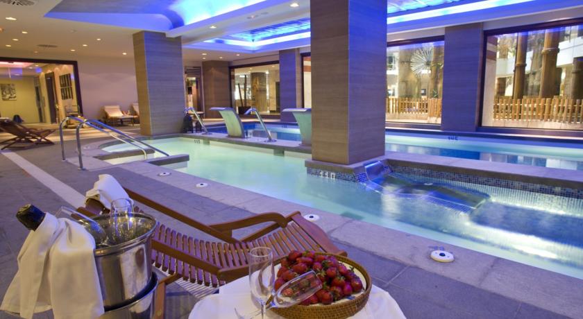 Holiday World Polynesia Hotel 13