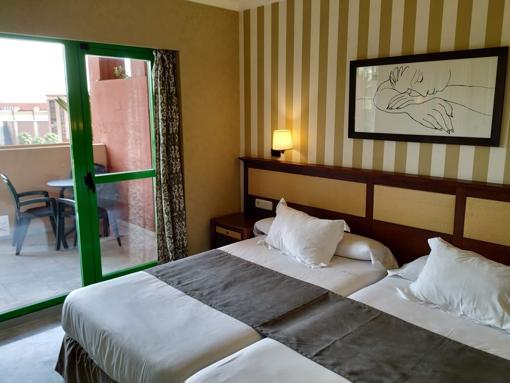 Holiday World Polynesia Hotel - Foto 1