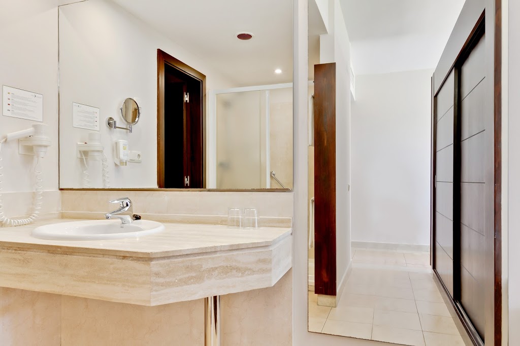 Impressive Playa Granada Golf 4