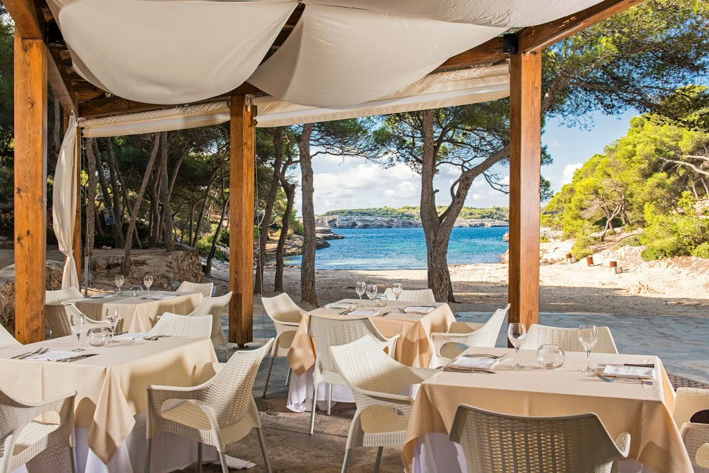 Iberostar Club Cala Barca 12