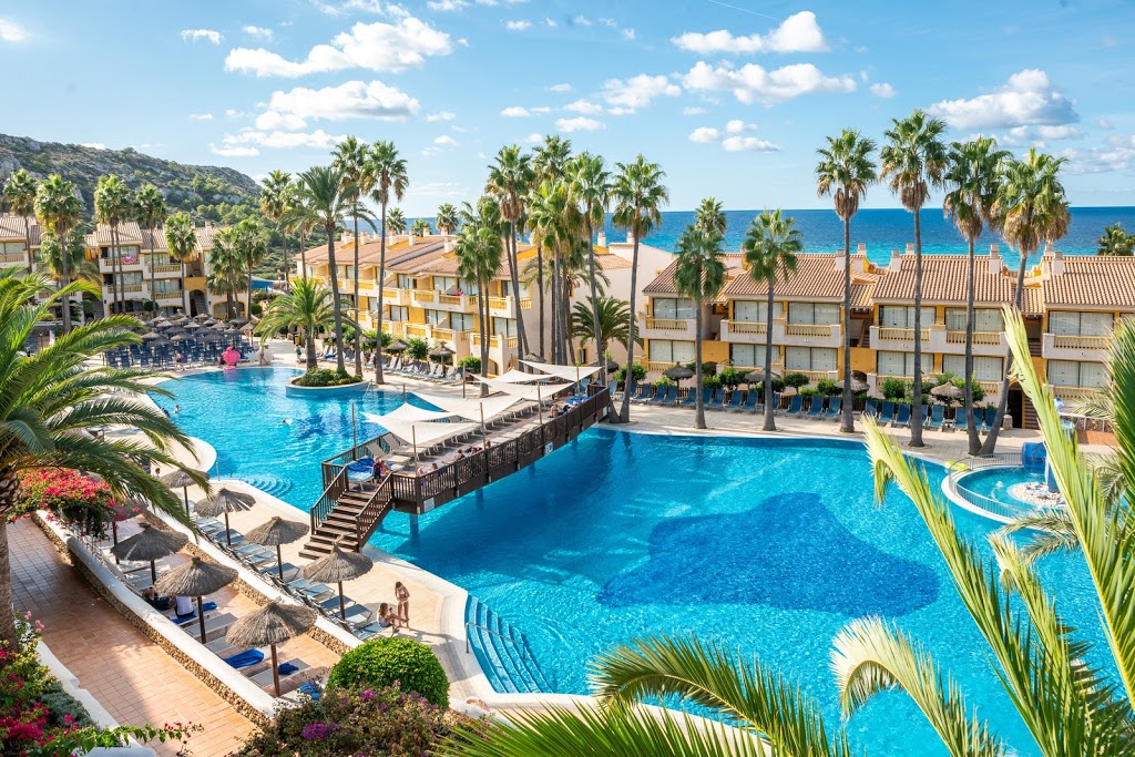 Royal Son Bou Family Club 1