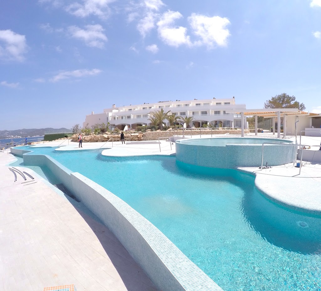 Sirenis Seaview Country Club 17