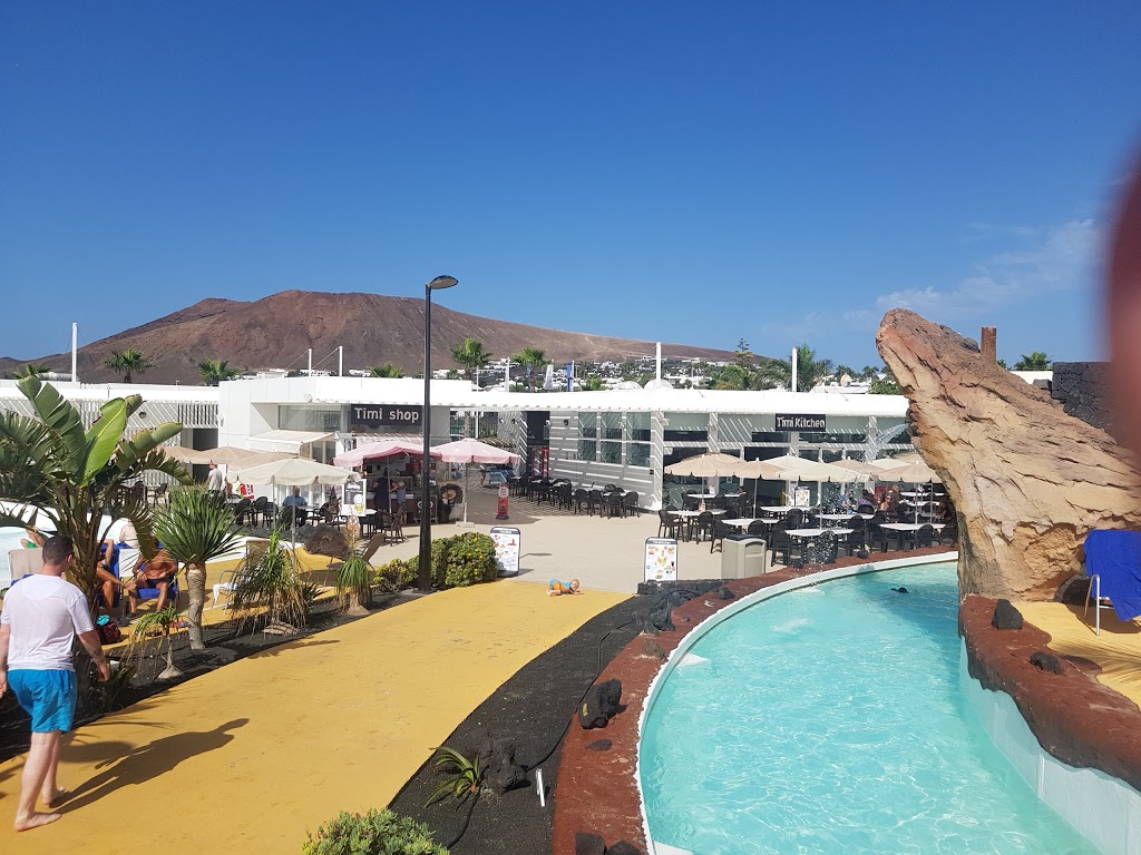 Aqualava Water Park 12