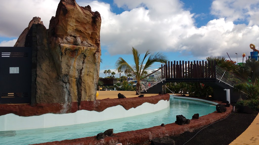 Aqualava Water Park 20