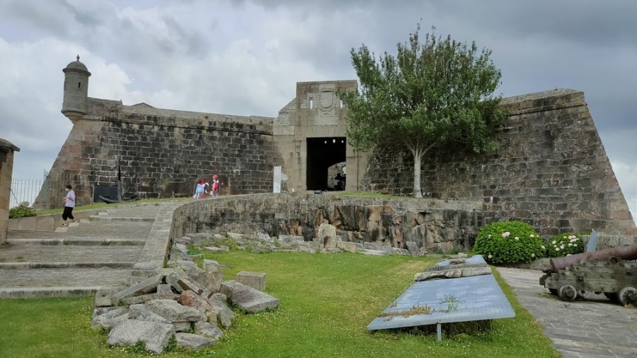 Castillo de San Antón ~ Museo Arqueológico e Histórico - Foto 12