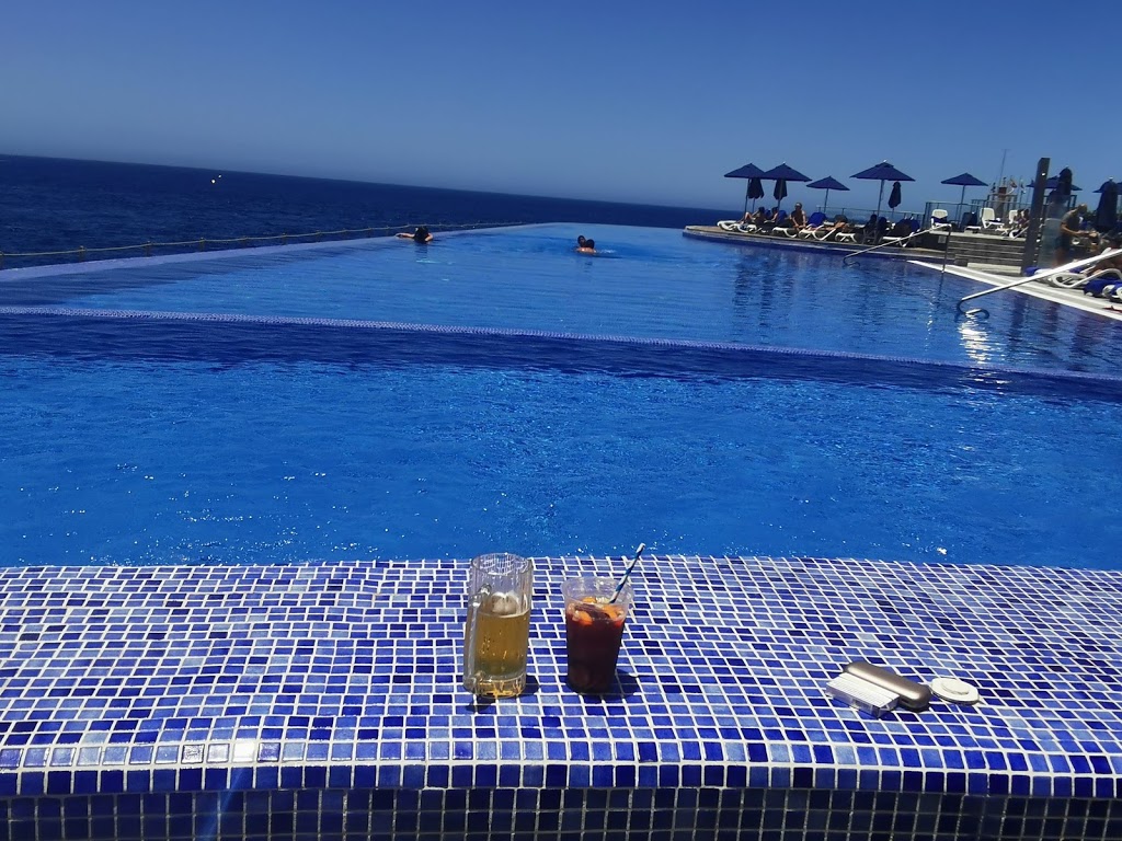 Hotel Marina Suites 2