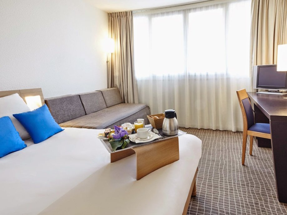 Novotel Barcelona Cornella - Foto 2