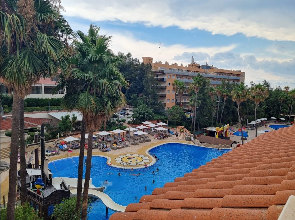 H10 Mediterranean Village 2