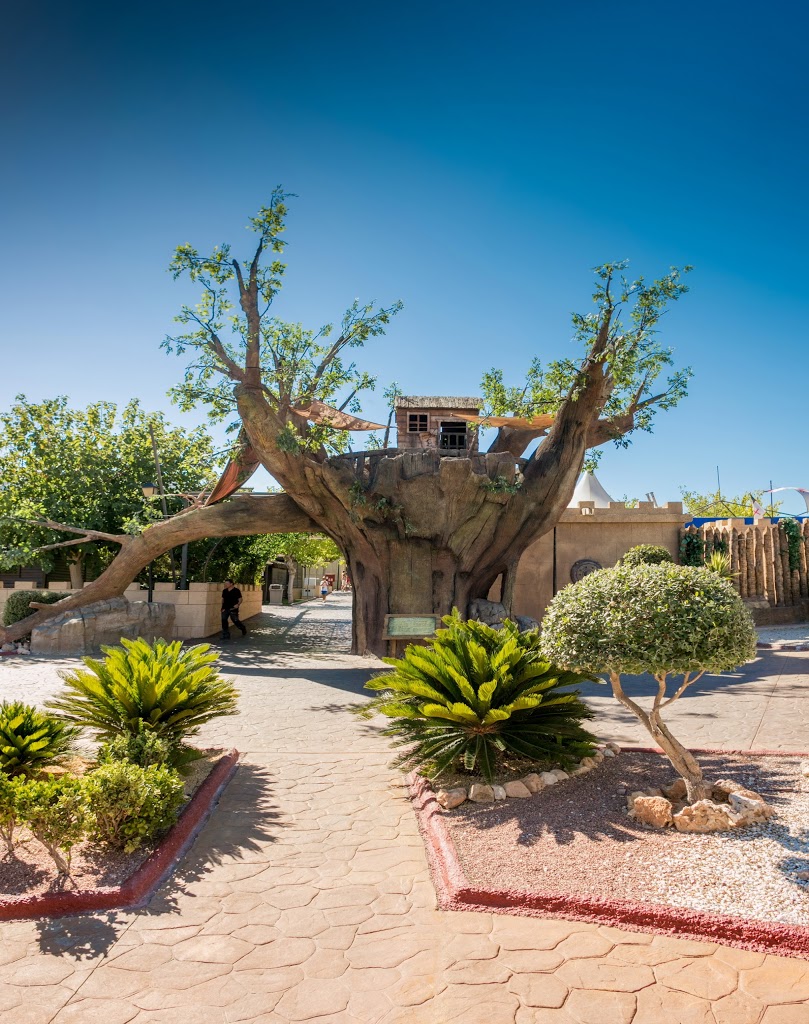 Magic Robin Hood Sports, Water Park & Medieval Lodge Resort - Foto 1