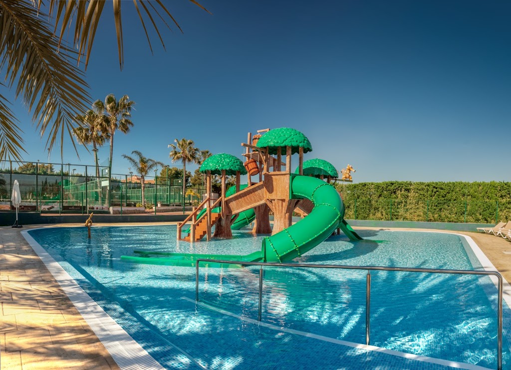 Magic Robin Hood Sports, Water Park & Medieval Lodge Resort - Foto 1