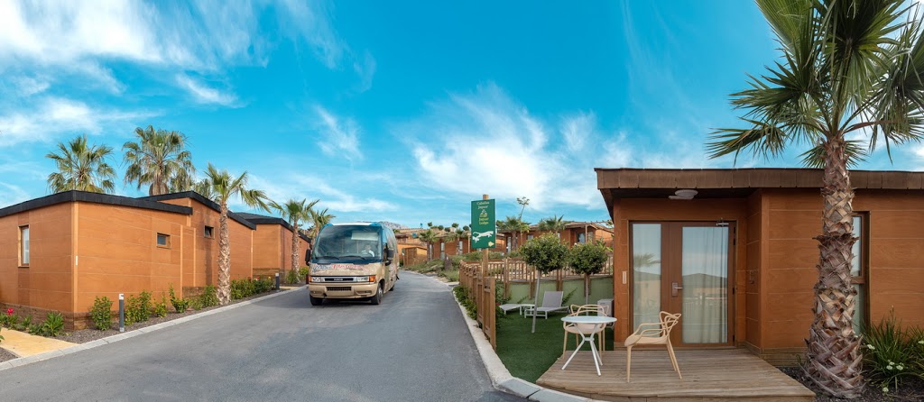 Magic Natura Animal, Water Park & Polynesian Lodge Resort - Foto 1