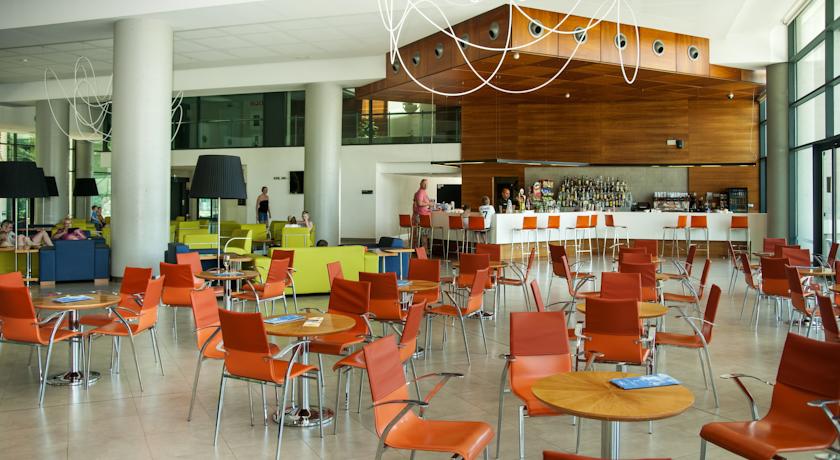 Hotel Deloix Aqua Center 15