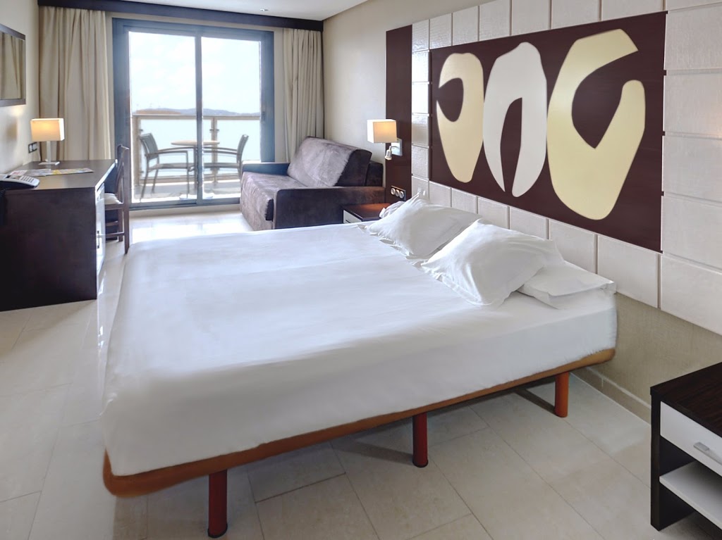 Hotel Gran Duque 4 13