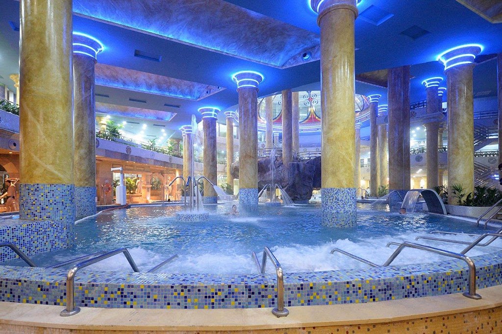 Hotel Gran Duque 4 9