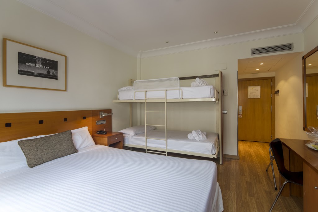 Petit Palace Cliper Gran Vía 18