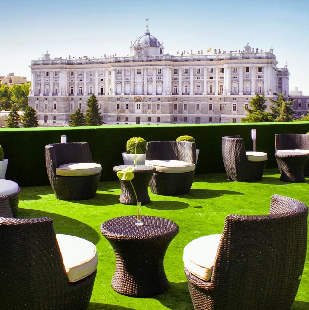 Jardines de Sabatini Apartosuites - Foto 1