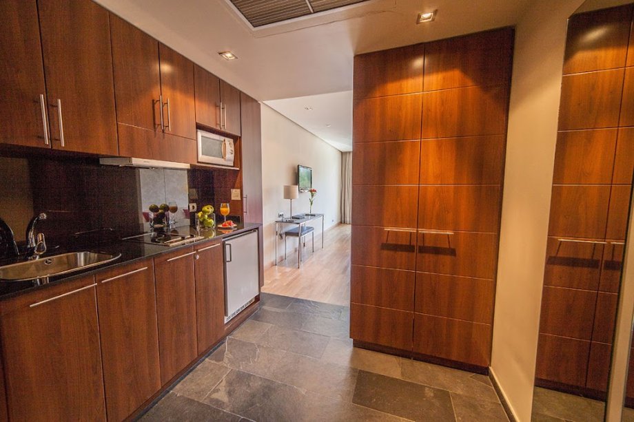 Jardines de Sabatini Apartosuites - Foto 21