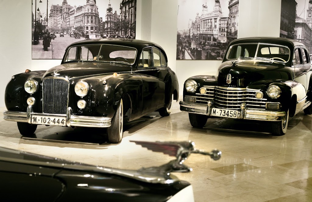 Jardines de Sabatini Apartosuites 10