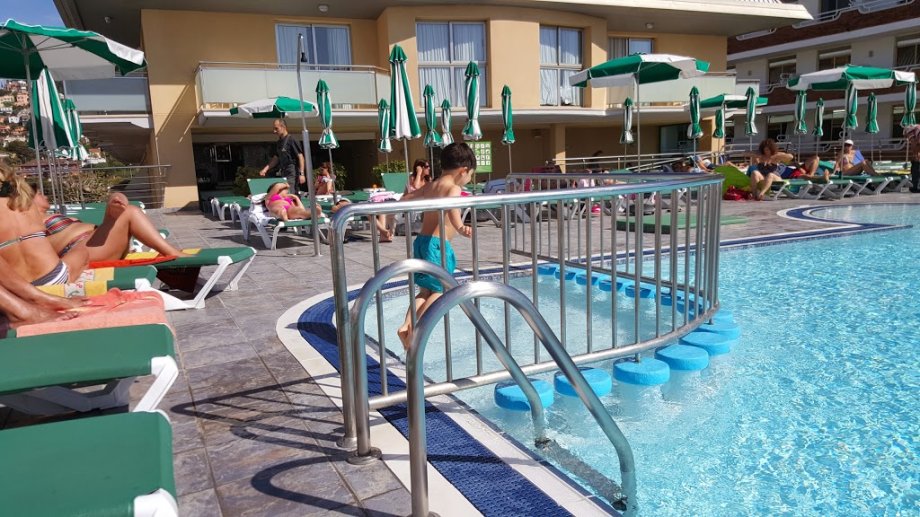 AQUA Hotel Montagut Suites - Foto 3