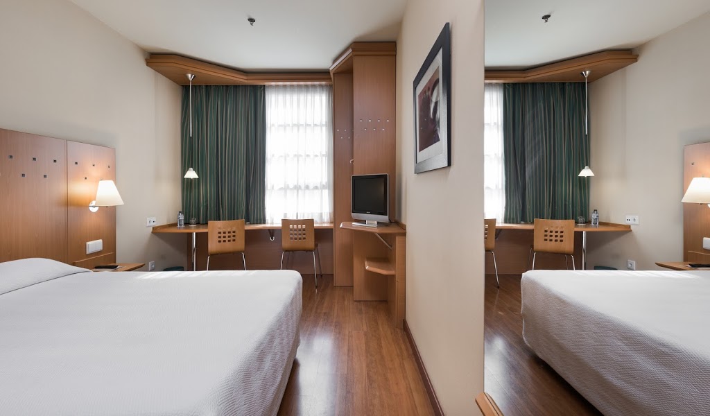 Hotel NH Valencia Las Ciencias 12