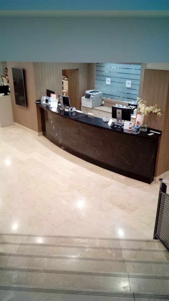 Hotel NH Valencia Las Ciencias 8