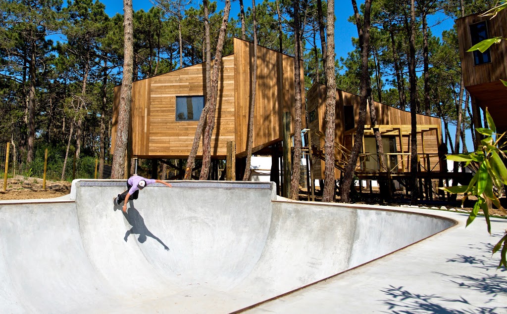 Bukubaki Eco Surf Resort 16