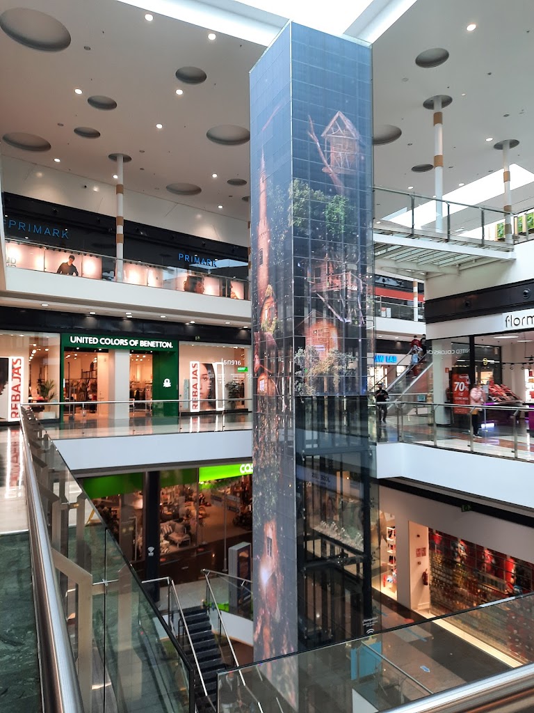 Centro Comercial As Cancelas - Foto 1