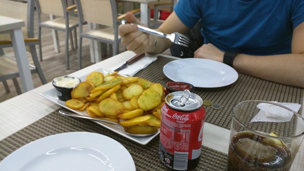 Caupona Restaurante Cafetería 14