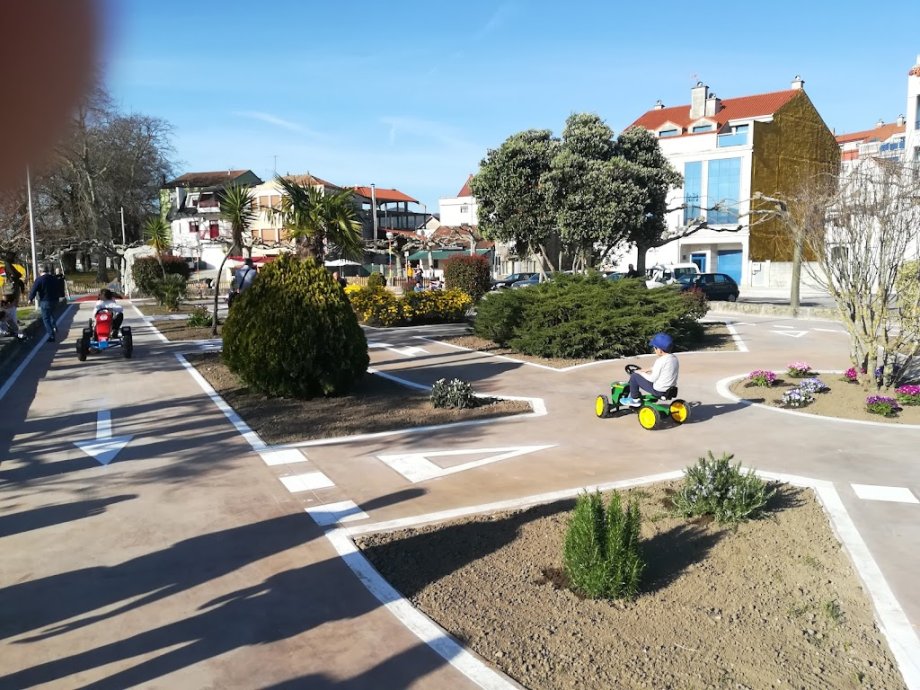 Parque infantil de Arcade - Foto 6