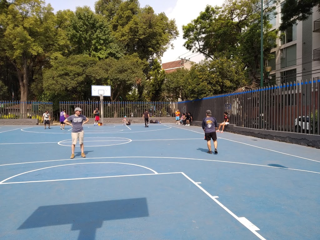 Parque Alfonso Esparza Oteo - Foto 1