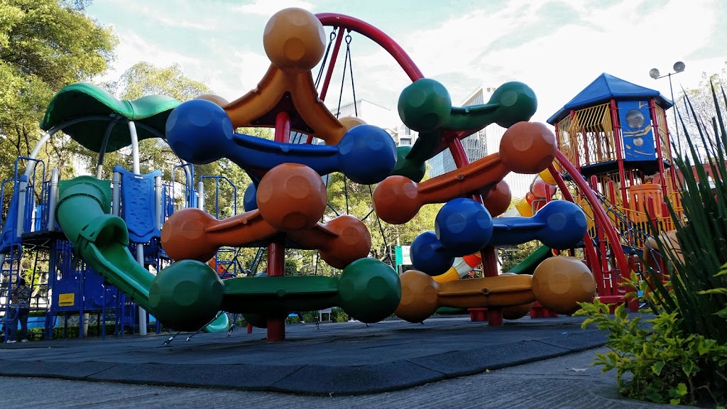 Parque Alfonso Esparza Oteo - Foto 1