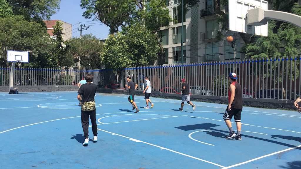 Parque Alfonso Esparza Oteo 7