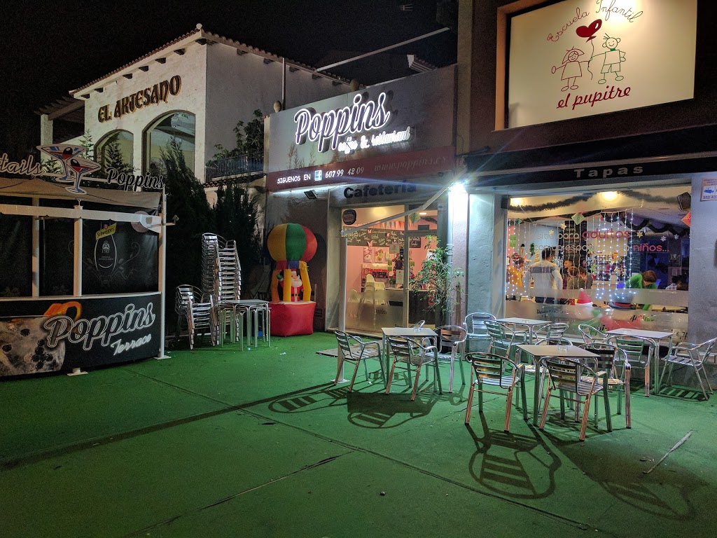 Poppins Coffee & Restaurant - Foto 1
