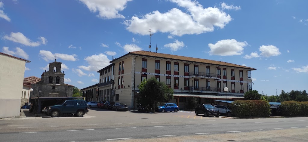 Hostal Sotopalacios S.L. - Foto 1
