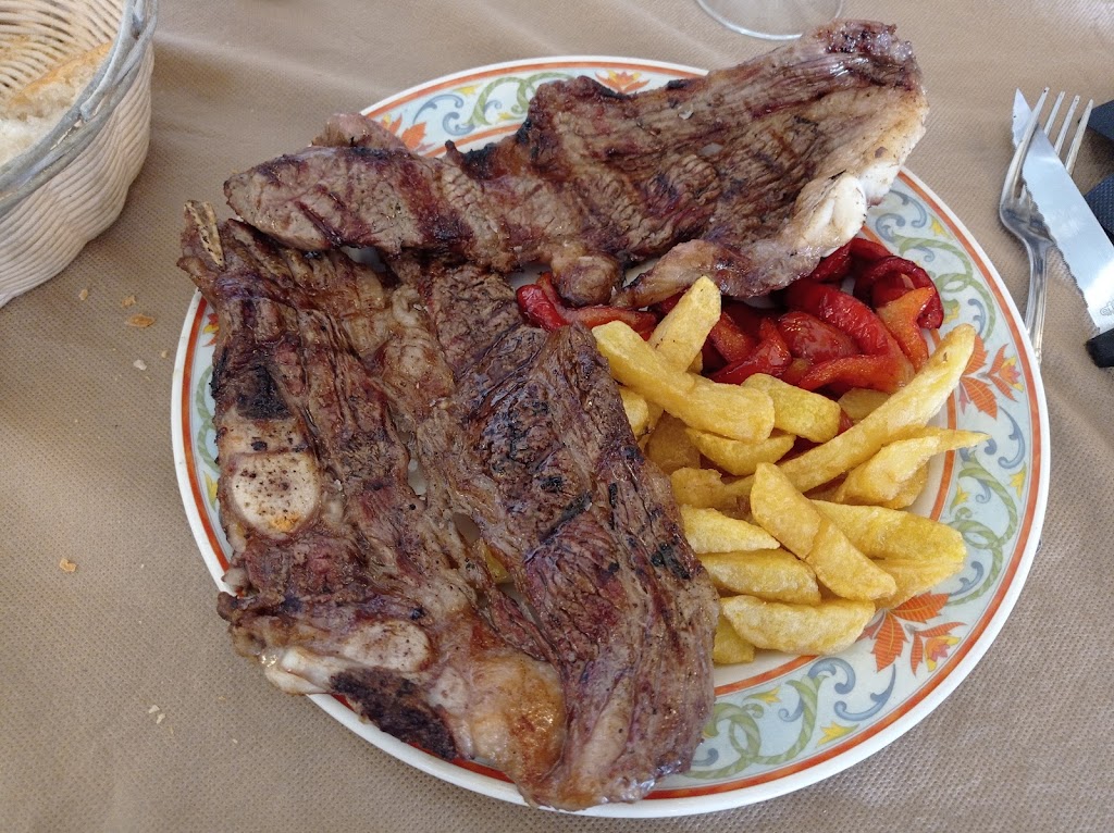 Hostal Sotopalacios S.L. - Foto 1