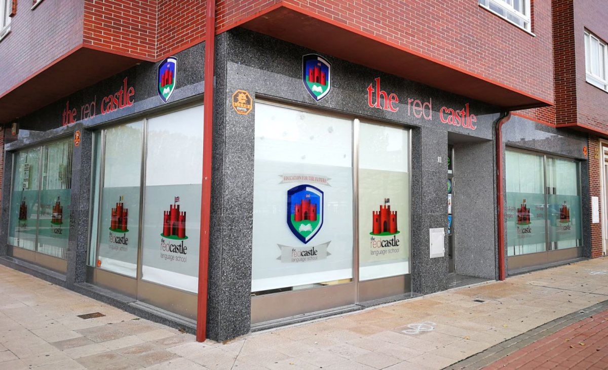 The Red Castle School, Escuela de Idiomas 2
