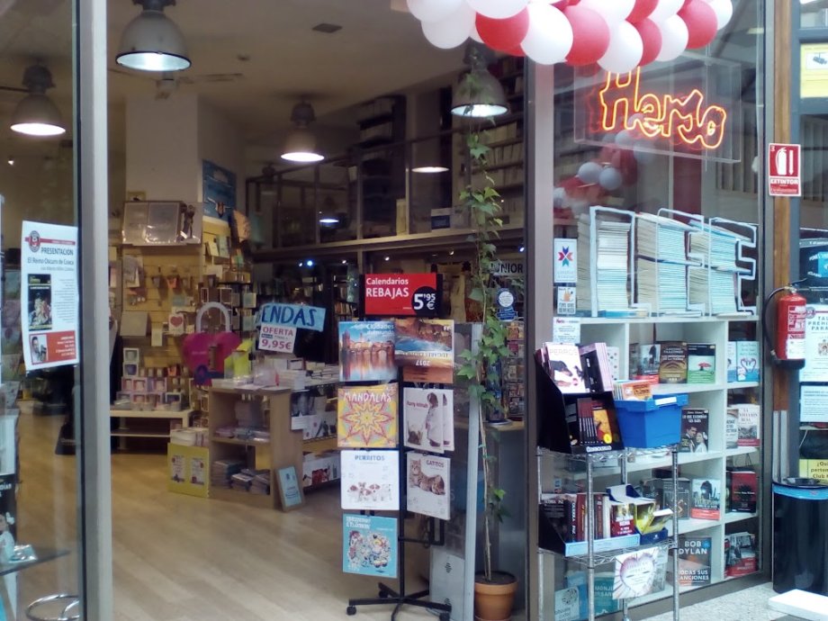Librería Herso - Foto 16